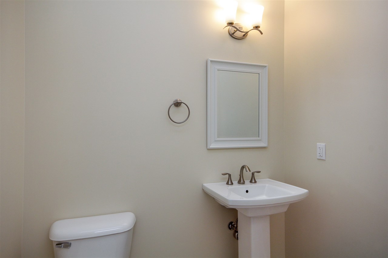 1082 Bay Road, Unit 10 Colchester, VT 05446 - Photo 14 of 31 Gallery Image 14