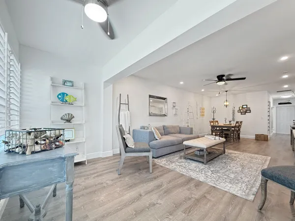 $2,250 | 1021 Flame Vine Avenue, Unit 203, Delray Beach, FL 33445