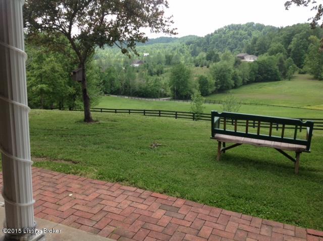 450 West Beechgrove Road Lebanon Junction, KY 40150 - Photo 28 of 33 IMG_0281.JPG