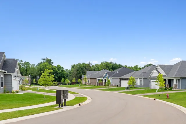 $437,975 | 1225 Edge Circle, Jordan, MN 55352