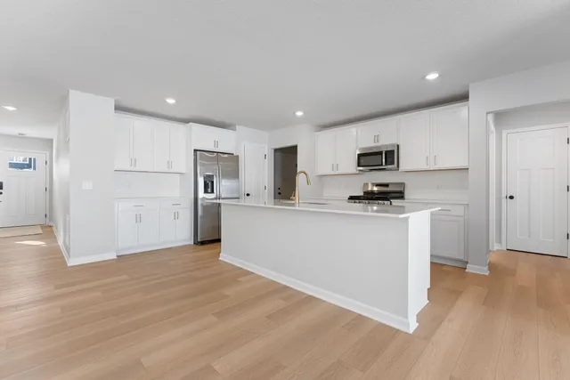 $437,975 | 1225 Edge Circle, Jordan, MN 55352