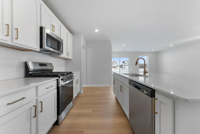 $437,975 | 1225 Edge Circle, Jordan, MN 55352