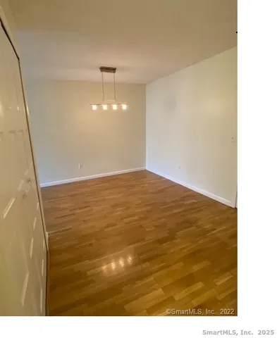 $1,725 | 34 Padanaram Road, Danbury, CT 06811