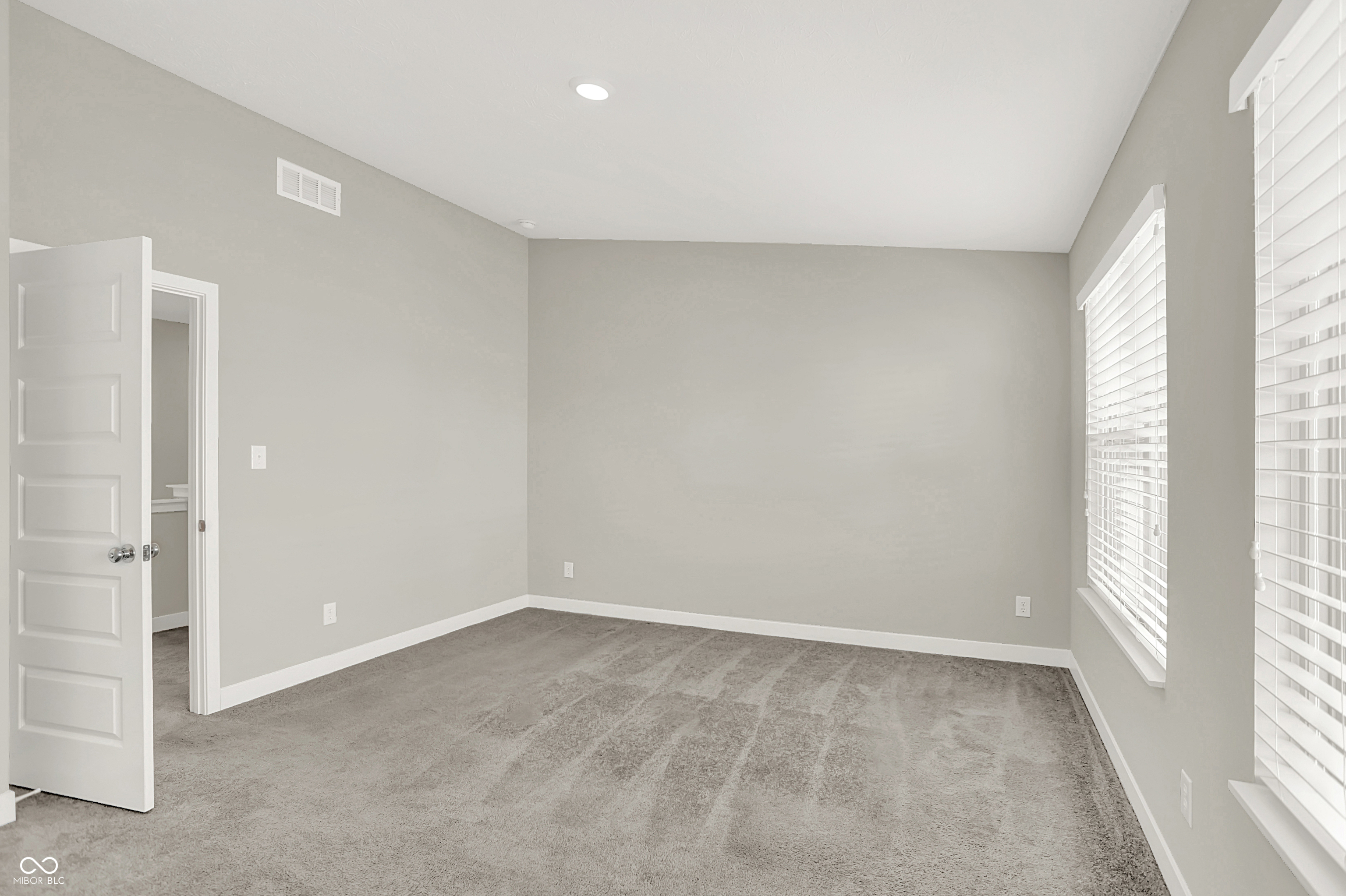 8188 Bostic Court Fishers, IN 46038 - Photo 19 of 32