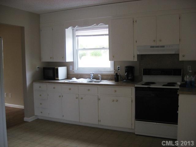 1600 Rushing Street Monroe, NC 28112 - Photo 4 of 12