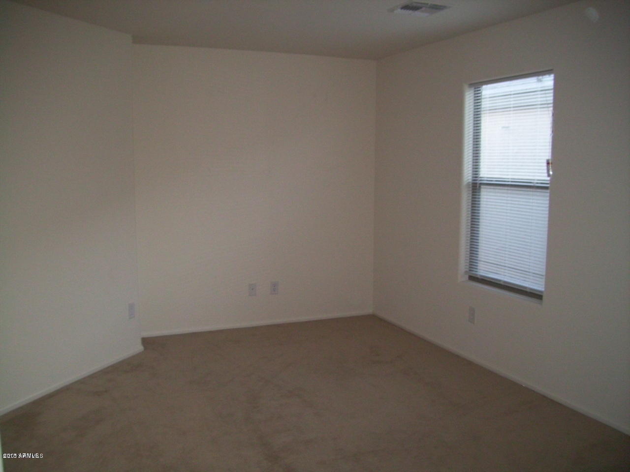 1292 East Pryor Road San Tan Valley, AZ 85140 - Photo 3 of 4 bed