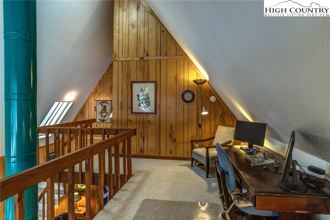 208 Spring Branch Road Beech Mountain, NC 28604 - Photo 16 of 32 Gallery Image 16