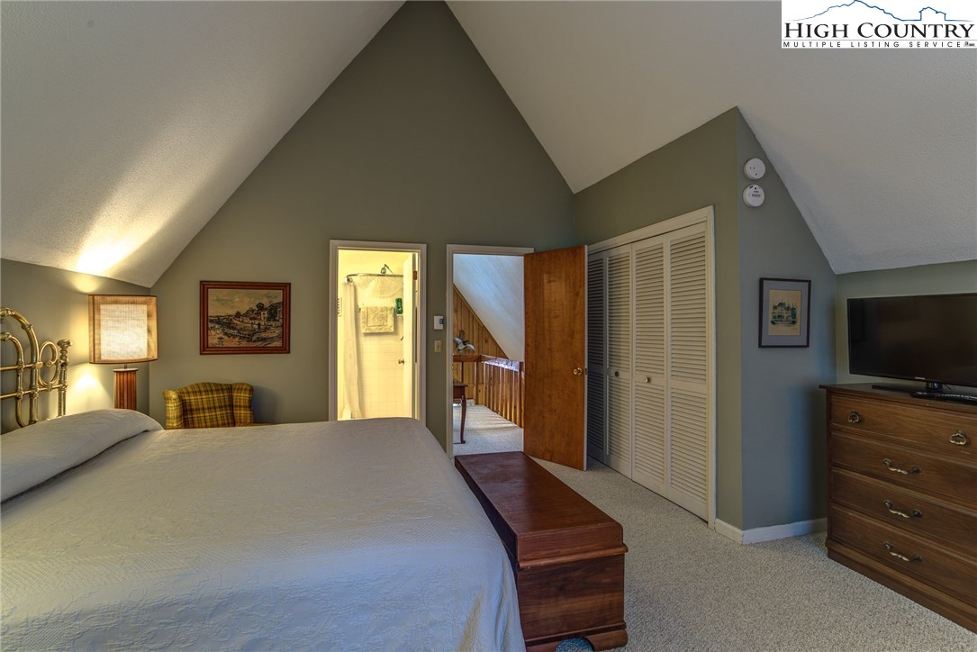 208 Spring Branch Road Beech Mountain, NC 28604 - Photo 20 of 32 Gallery Image 20