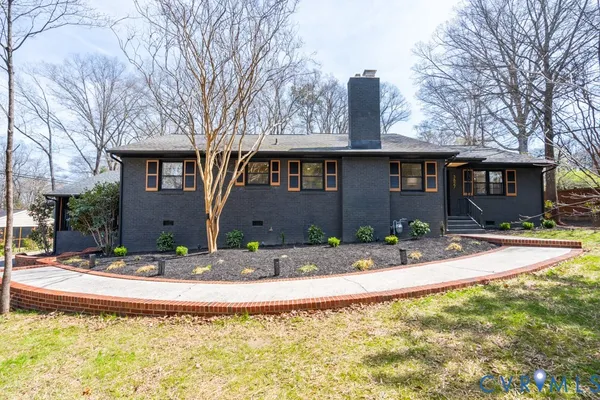 $675,000 | 3827 West Weyburn Road, Richmond, VA 23235