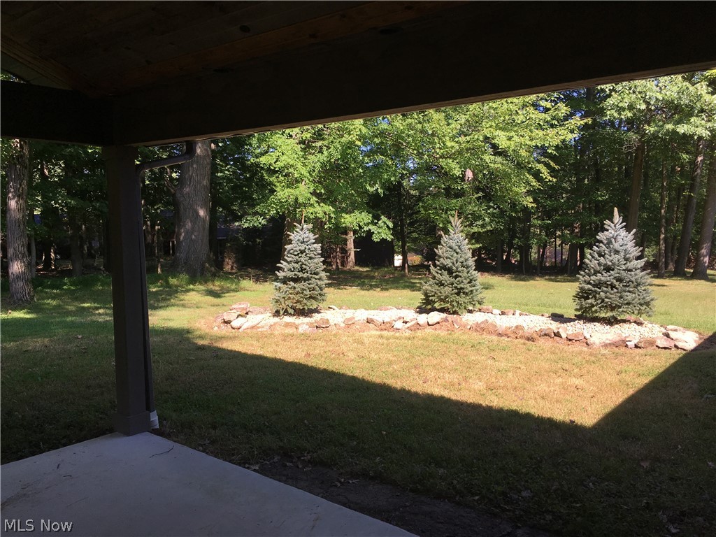 12816 Falling Water Road Strongsville, OH 44136 - Photo 3 of 16 Gallery Image 3