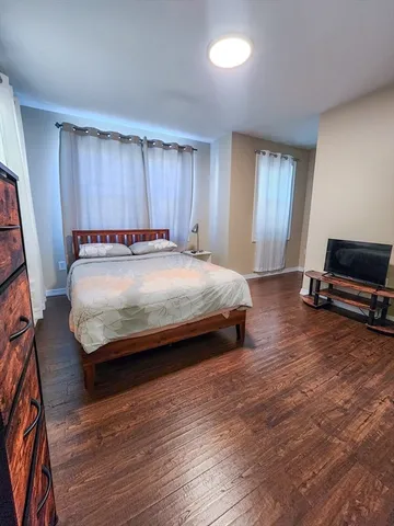 $3,000 | 26 A Batchelder Street, Unit 1, Boston, MA 02119