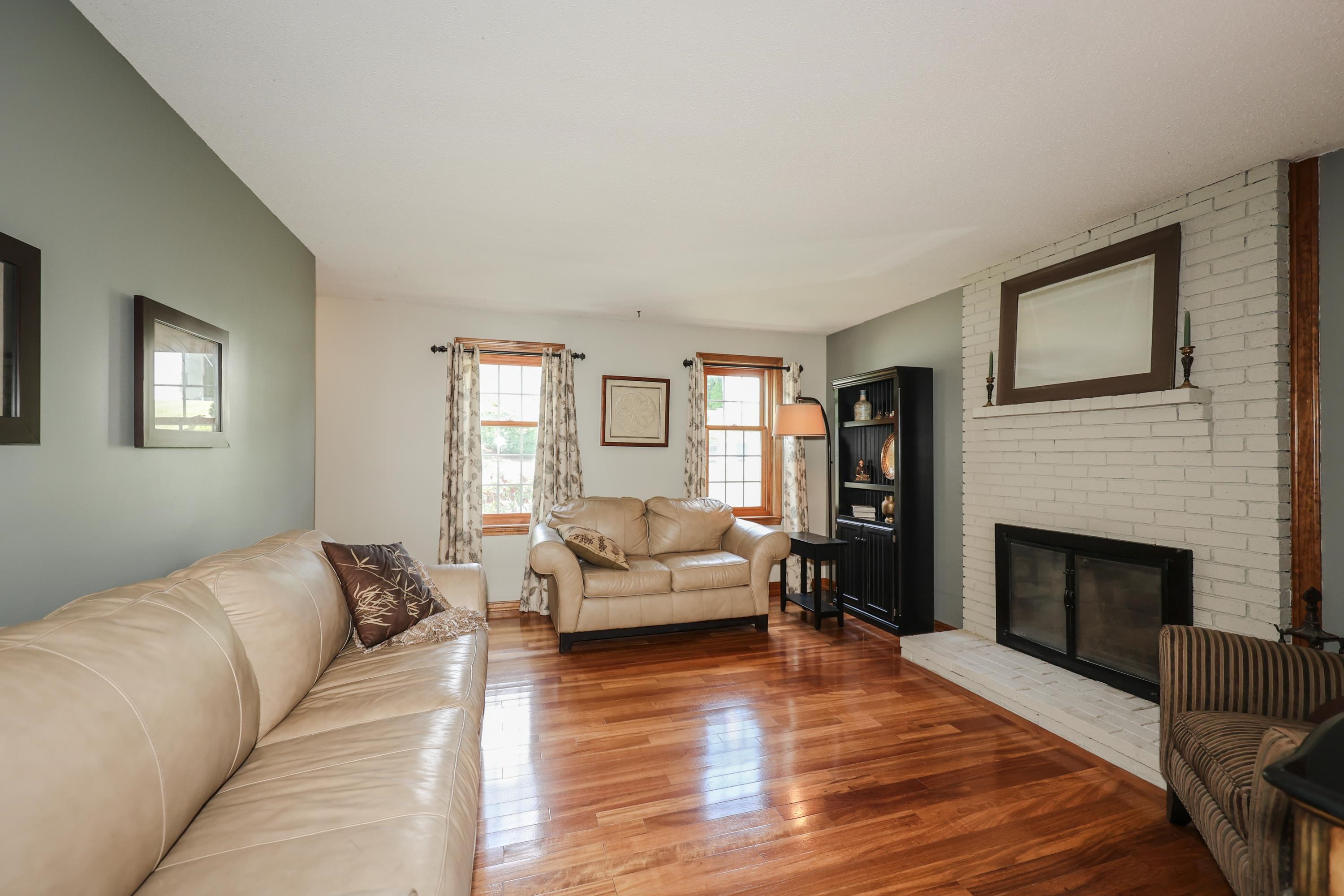 68 Rangers Drive Hudson, NH 03051 - Photo 6 of 35 Gallery Image 6