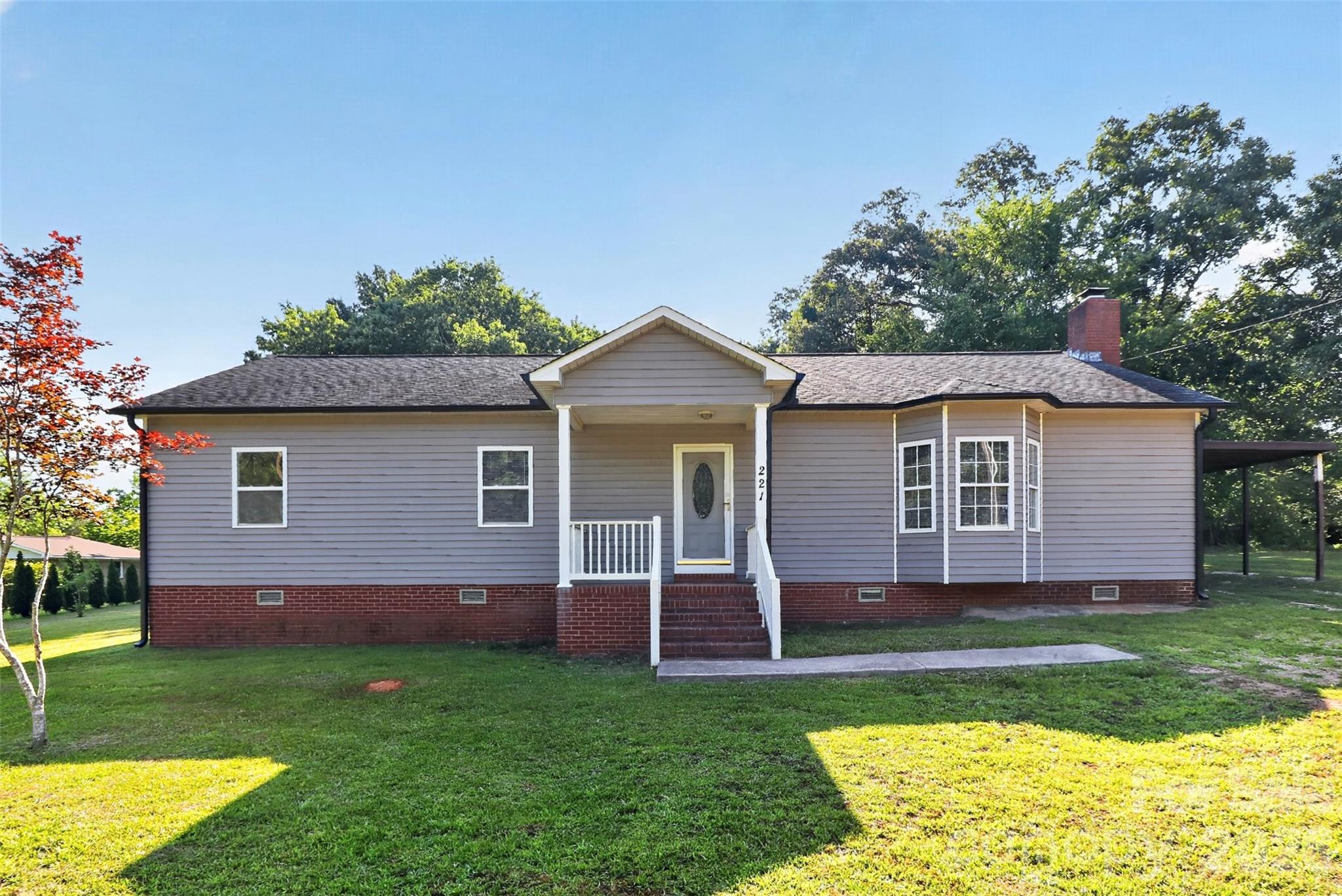 221 South Potter Road Lancaster, SC 29720 - Photo 1 of 18