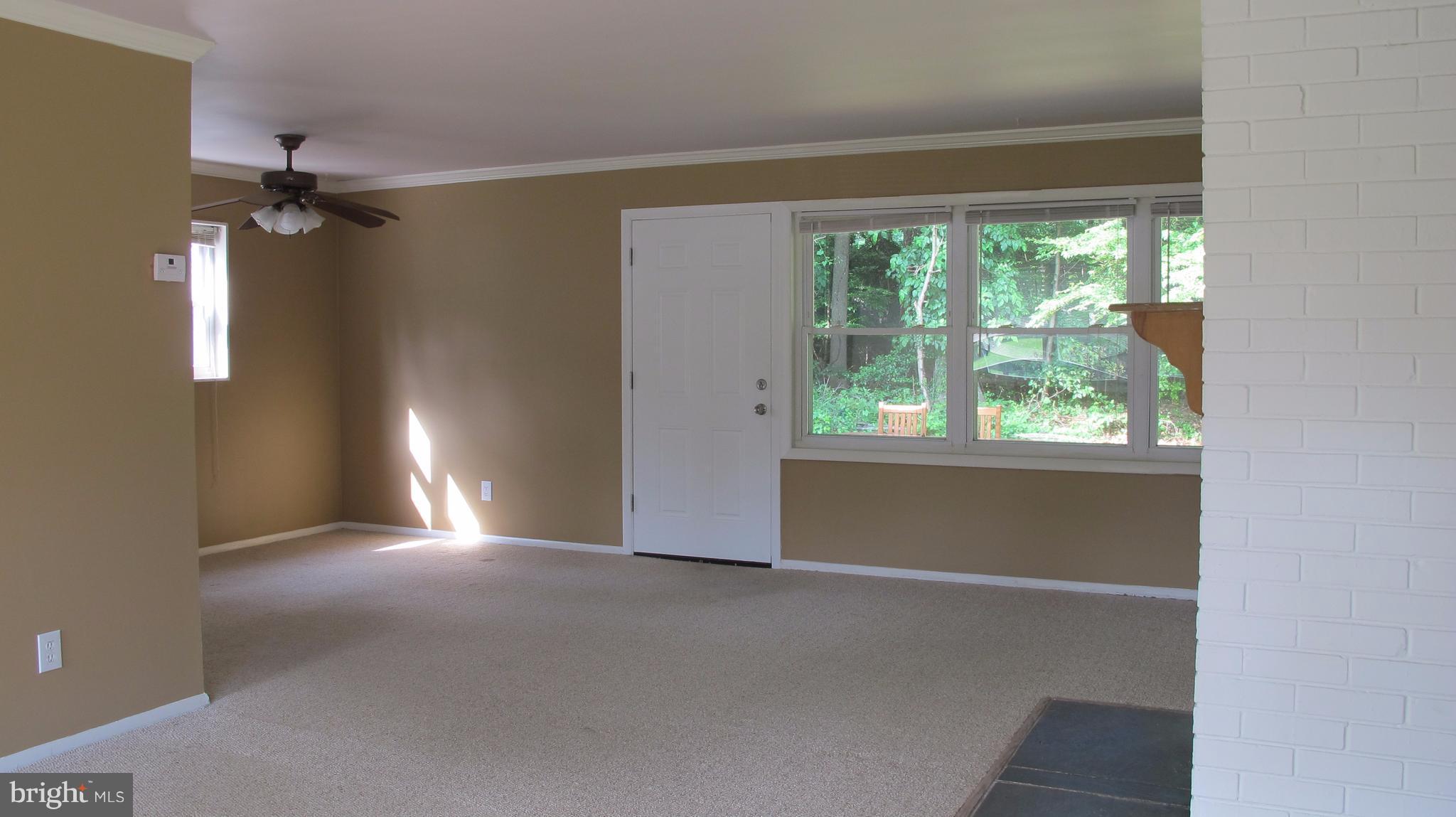 7543 Axton Street Springfield, VA 22151 - Photo 4 of 13 Spaces dining room