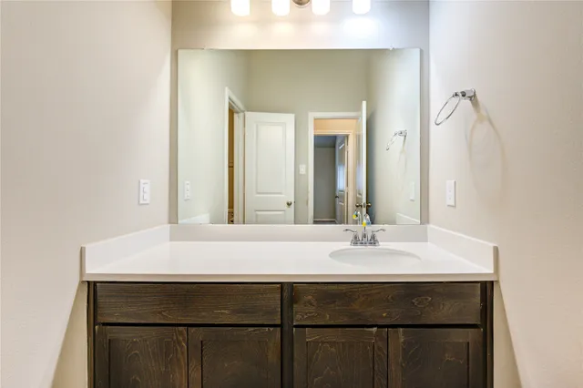 $459,000 | 4727 Crest Hill Drive, Manvel, TX 77578