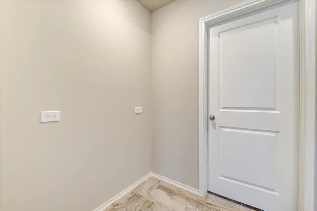 $459,000 | 4727 Crest Hill Drive, Manvel, TX 77578