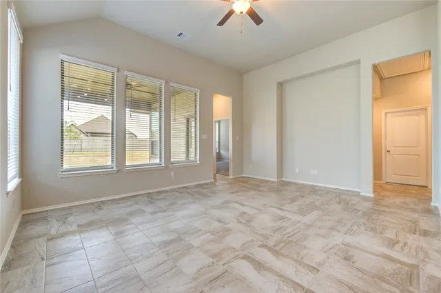 $459,000 | 4727 Crest Hill Drive, Manvel, TX 77578