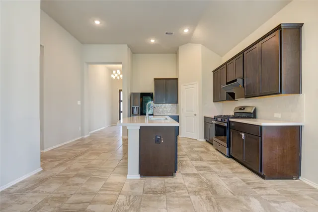 $459,000 | 4727 Crest Hill Drive, Manvel, TX 77578