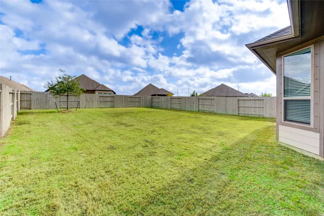 $459,000 | 4727 Crest Hill Drive, Manvel, TX 77578