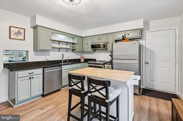 $460,000 | 5191 Spring Avenue, Shady Side, MD 20764