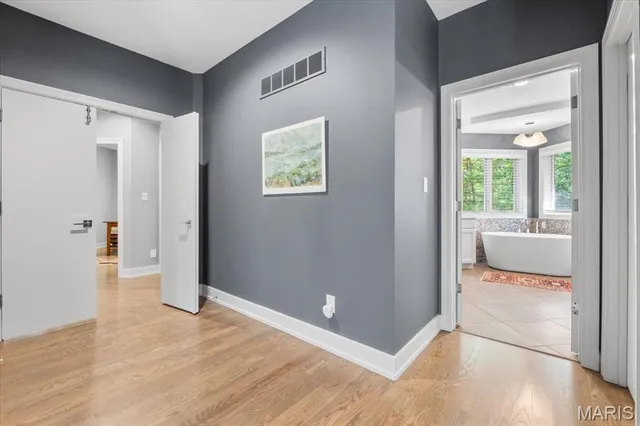 $1,190,000 | 18615 Charlevoix Lane, Wildwood, MO 63005