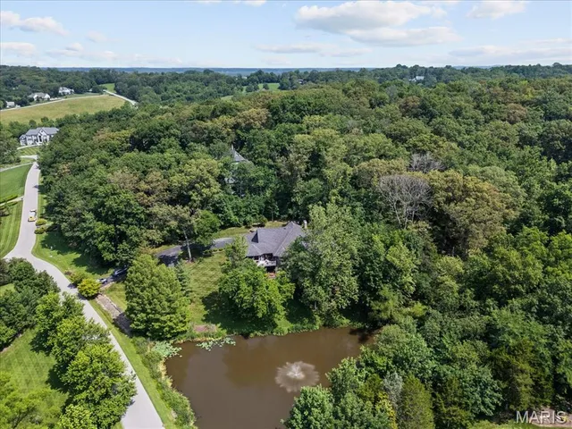 $1,190,000 | 18615 Charlevoix Lane, Wildwood, MO 63005