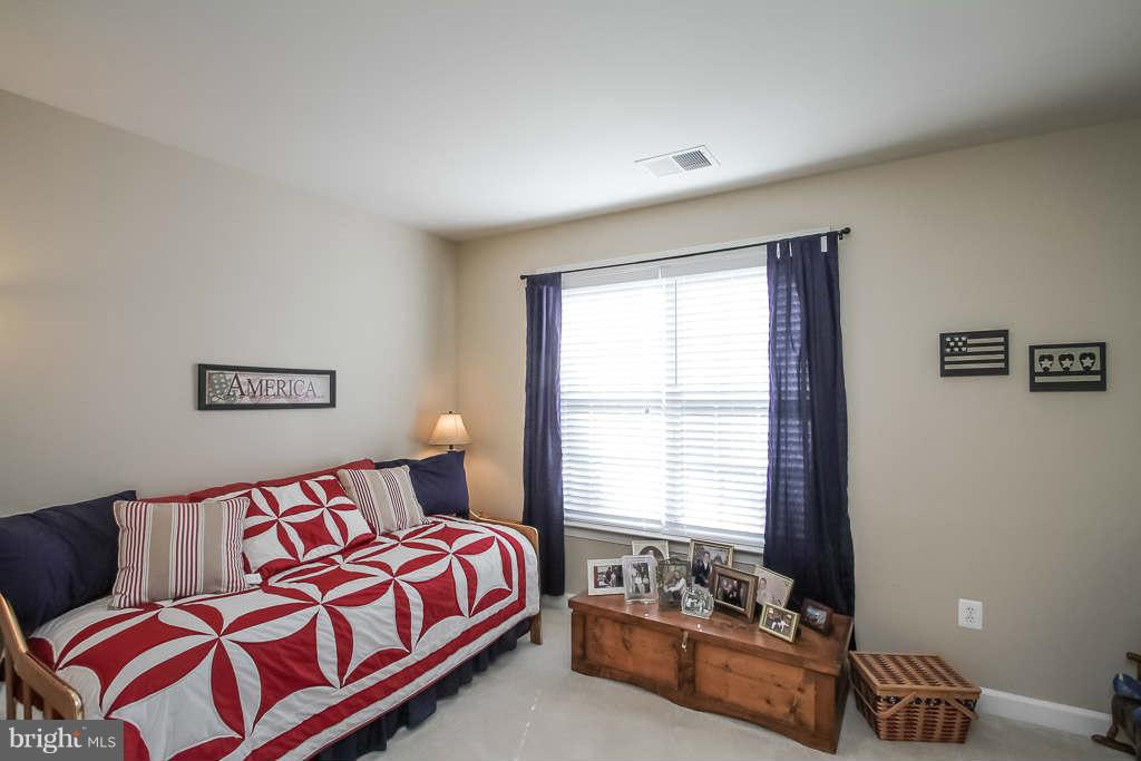 18515 Kerill Road Triangle, VA 22172 - Photo 22 of 30 Bedroom #3