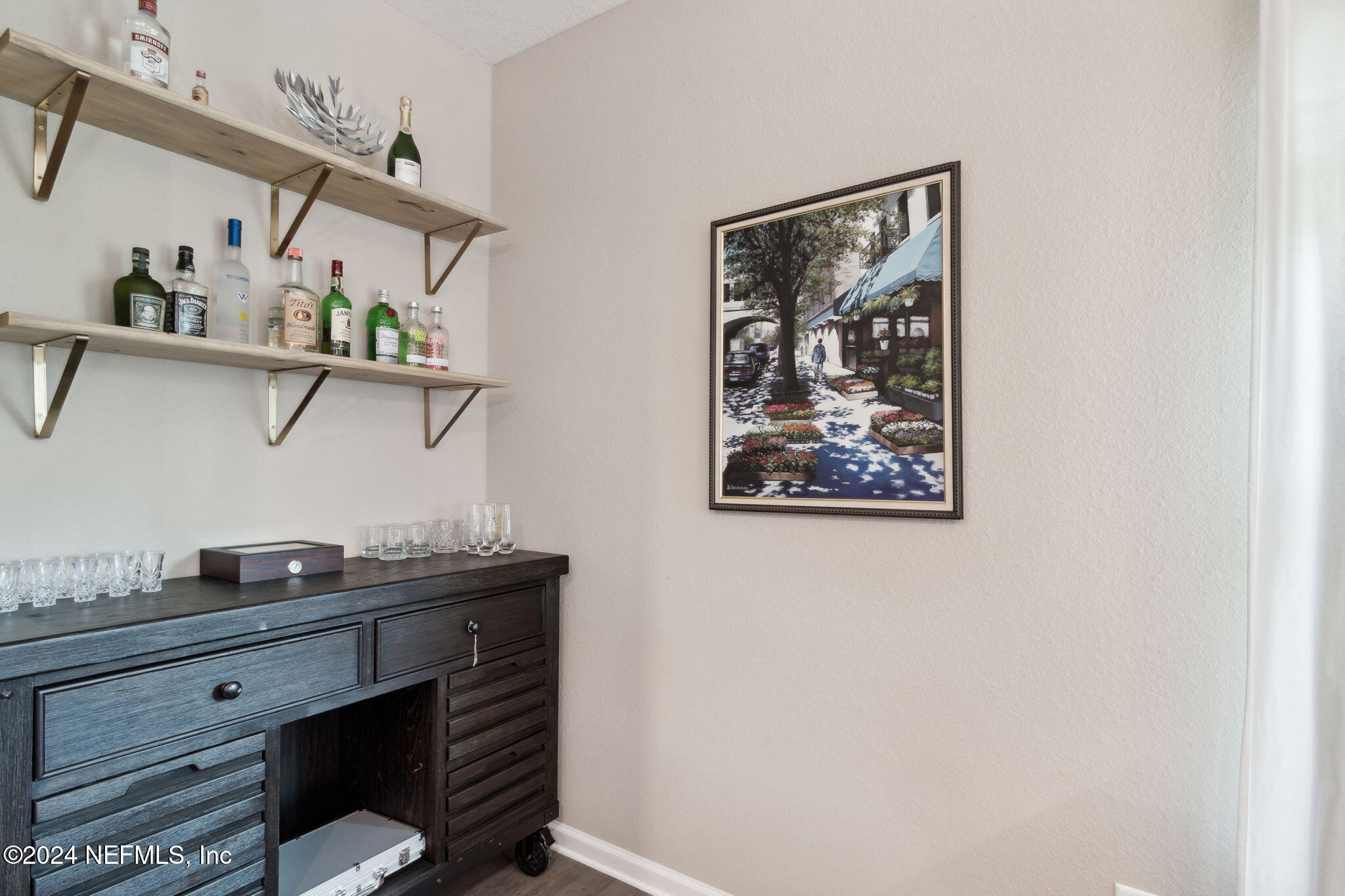 2021 Traymore Road Jacksonville, FL 32207 - Photo 13 of 40 Bar