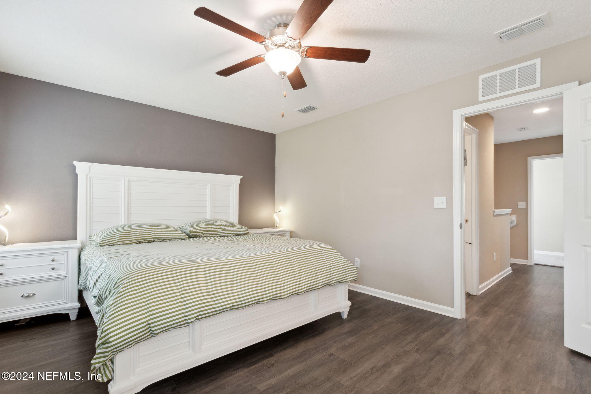 2021 Traymore Road Jacksonville, FL 32207 - Photo 19 of 40 Master Bedroom