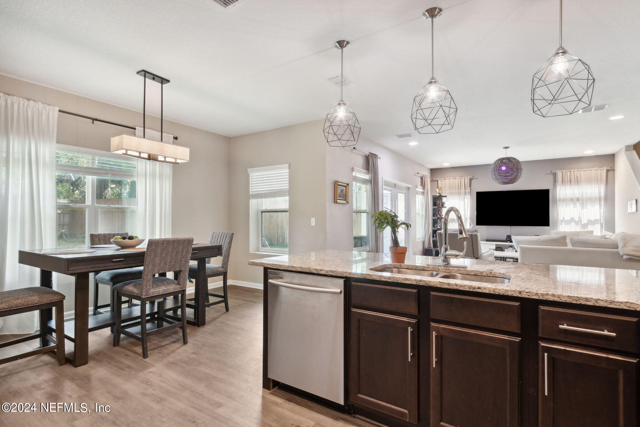 2021 Traymore Road Jacksonville, FL 32207 - Photo 9 of 40 Dining Room and Kitchen