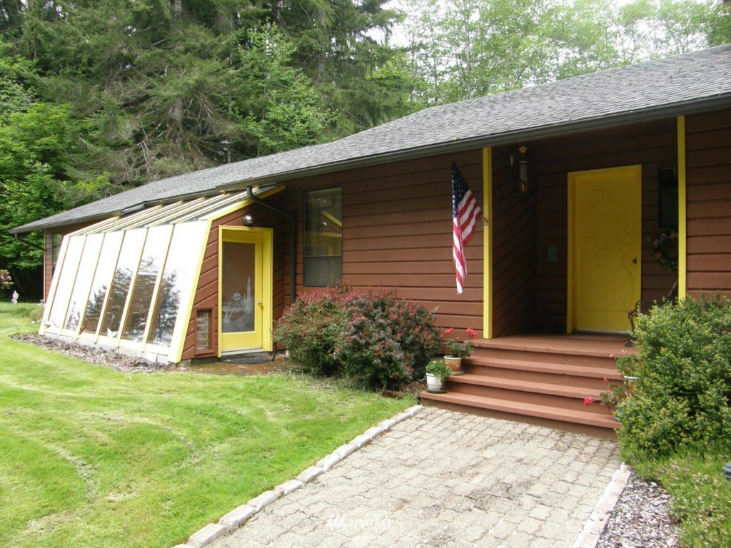 4852 Wishkah Road Aberdeen, WA 98520 - Photo 13 of 15 Gallery Image 13