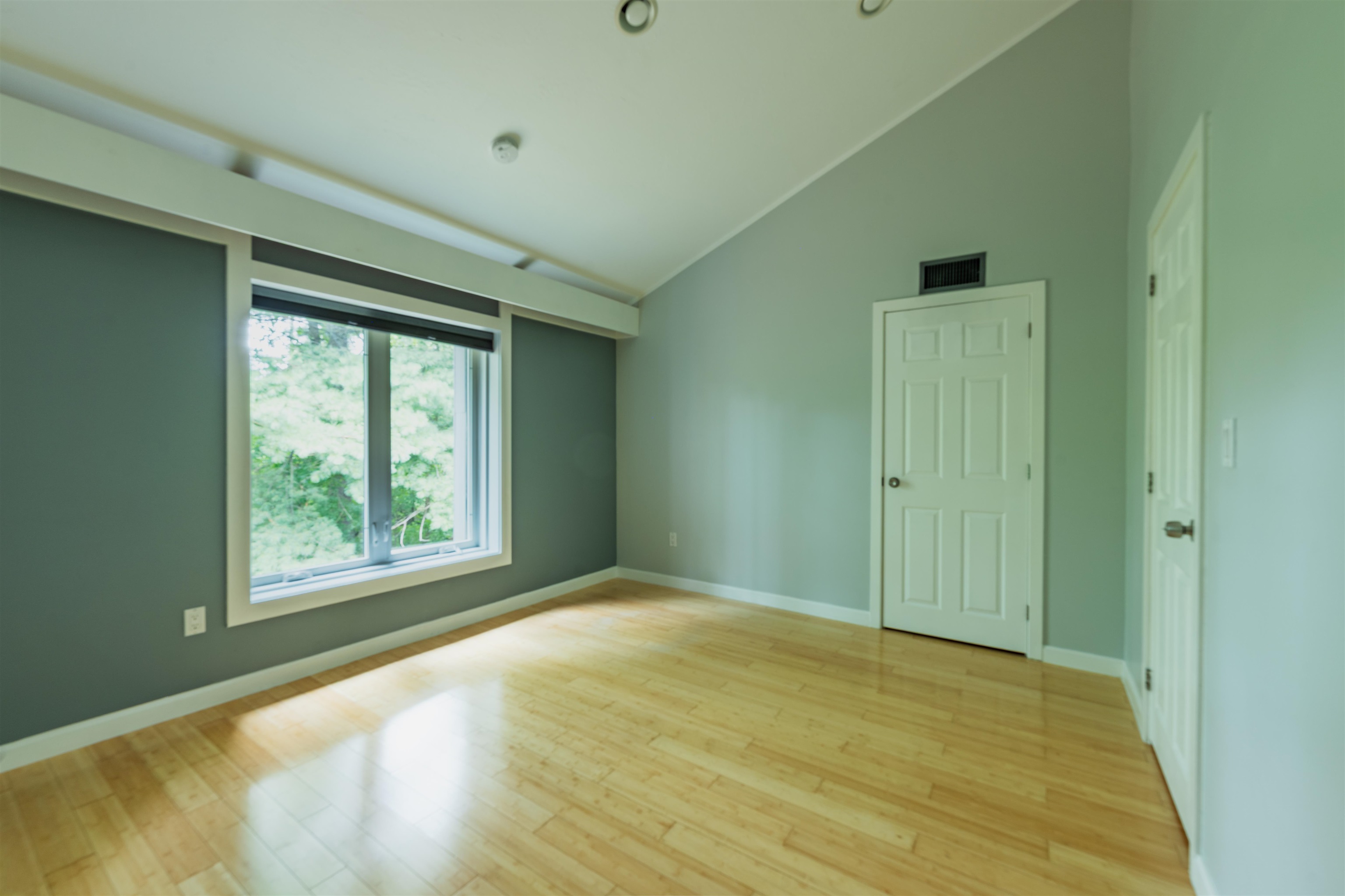 5 Tsienneto Road, Unit 5 Derry, NH 03038 - Photo 30 of 40 Gallery Image 30