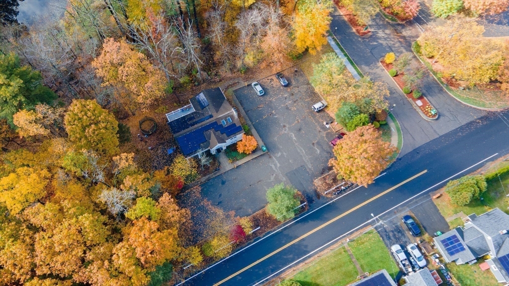 449 Berlin Street Clinton, MA 01510 - Photo 5 of 7 view of a tennis court
