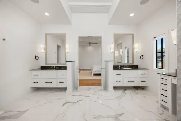 $3,000,000 | 2616 Fenwood Road, West University Place, TX 77005