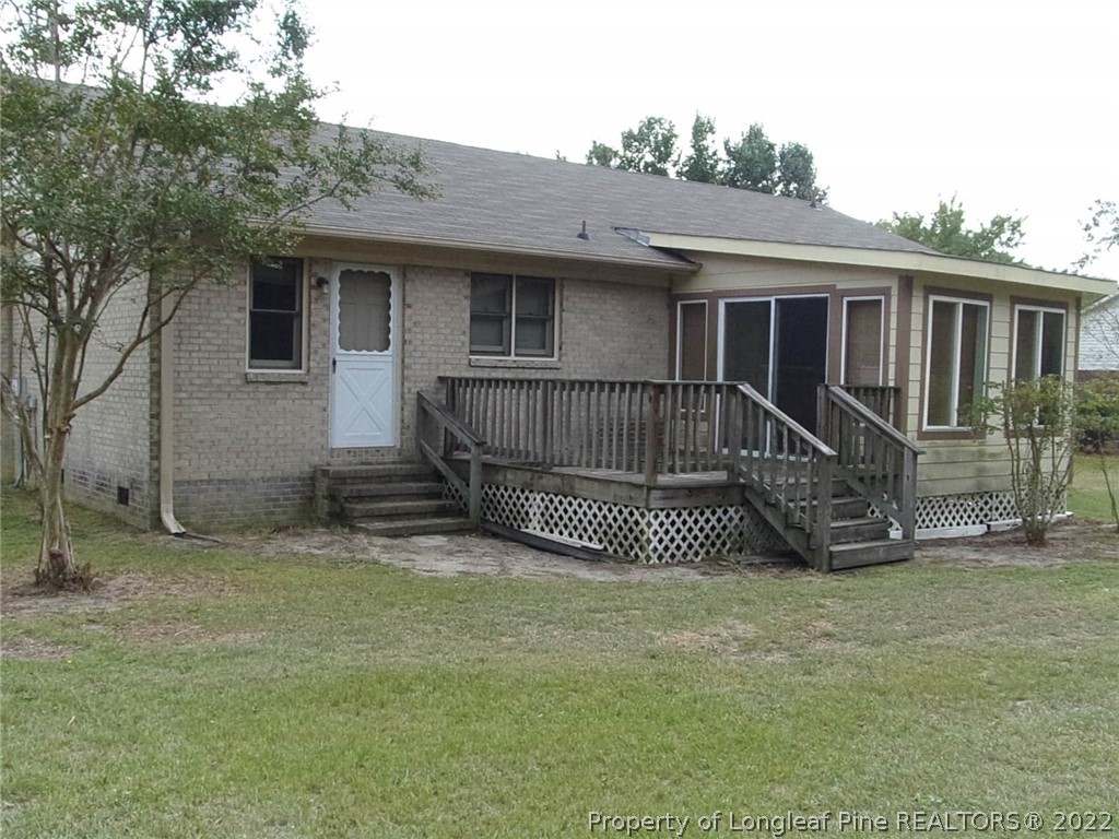 1427 Blue Road Parkton, NC 28371 - Photo 3 of 4 Gallery Image 3