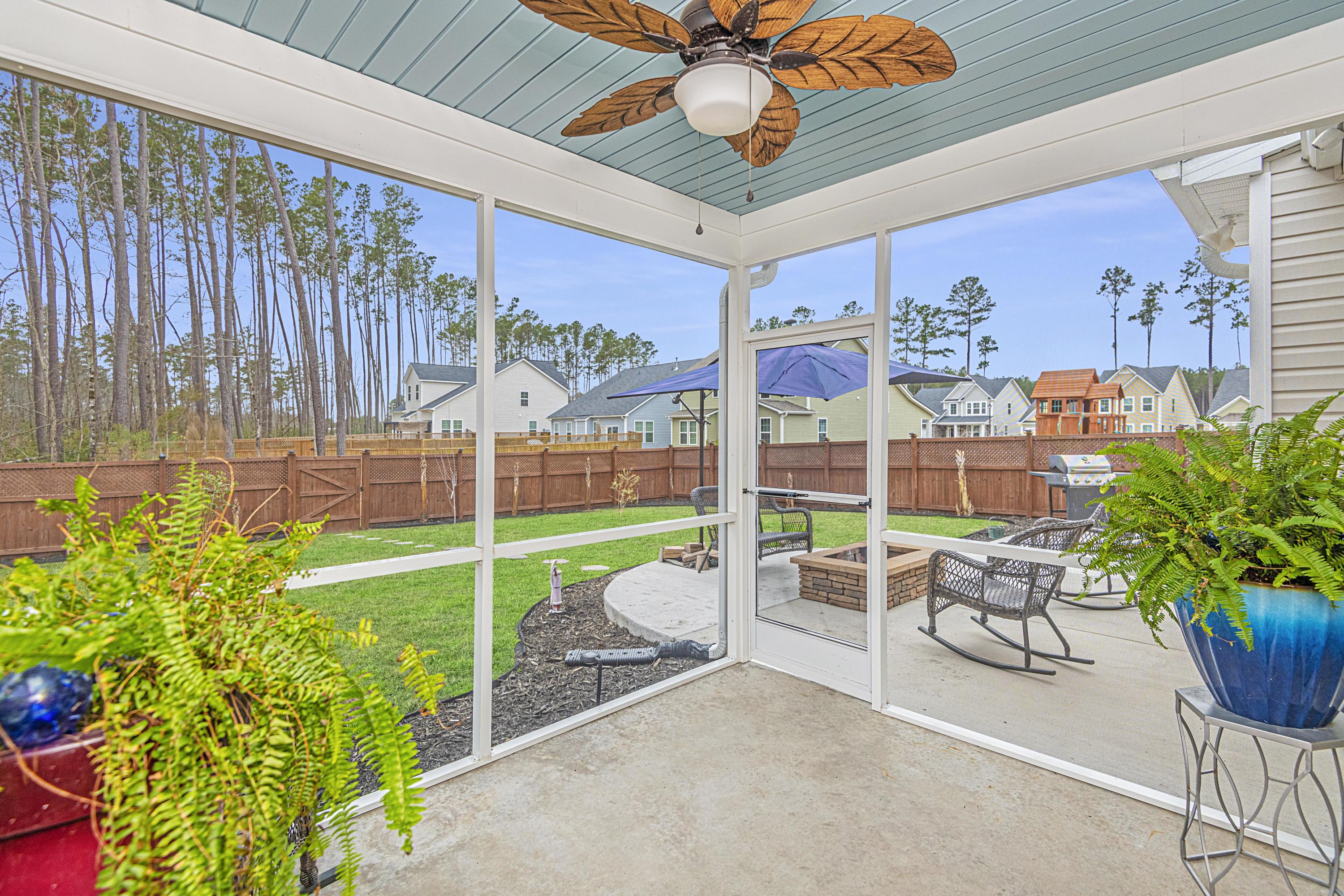 207 Spectrum Road Summerville, SC 29486 - Photo 25 of 33 207Spectrum04