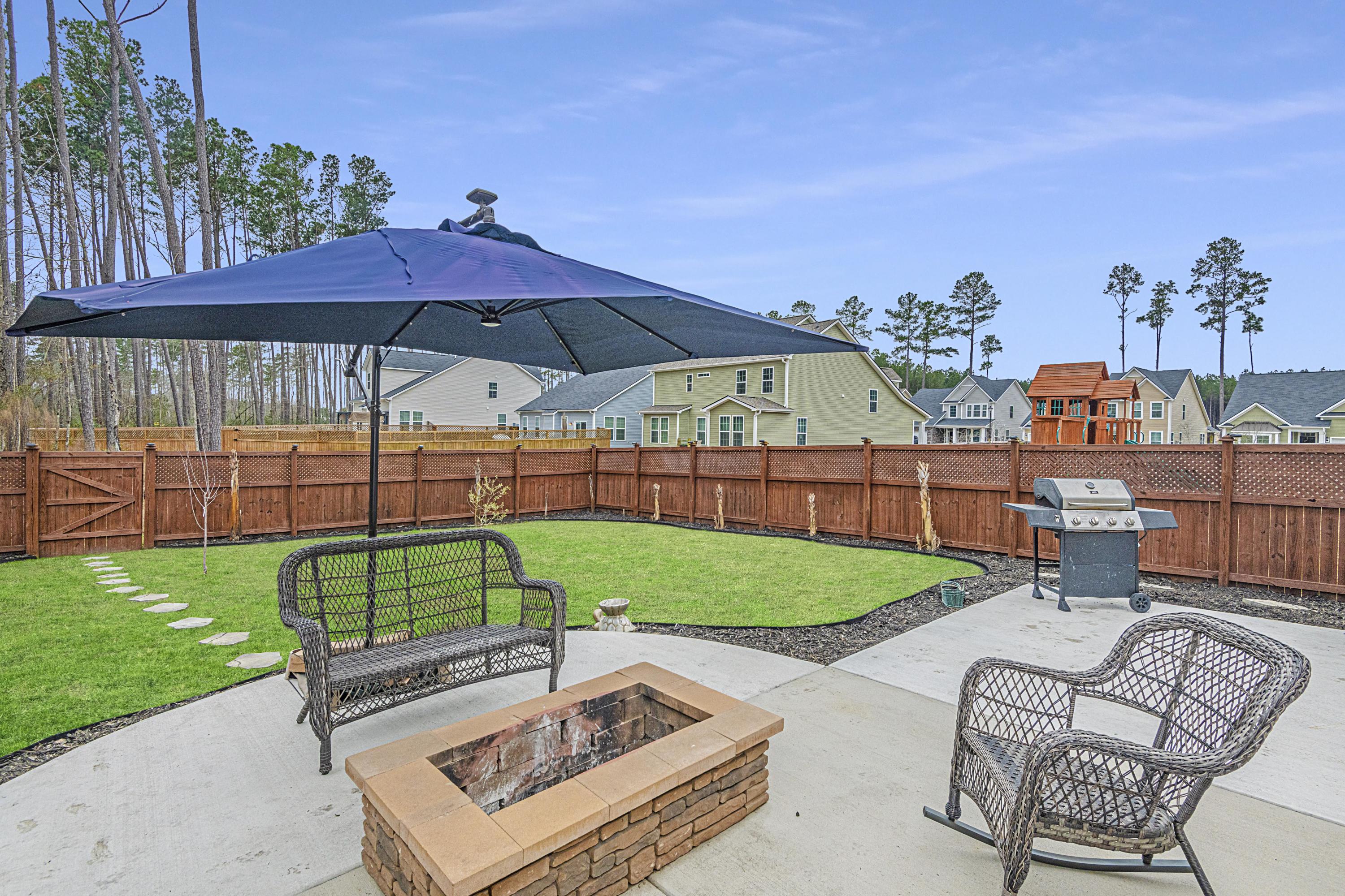 207 Spectrum Road Summerville, SC 29486 - Photo 27 of 33 207Spectrum06