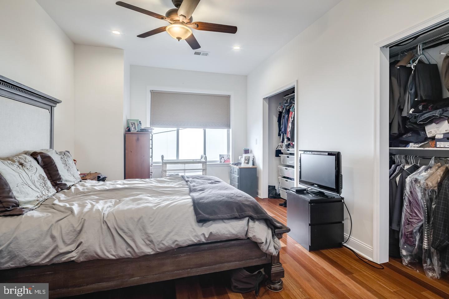 2304 Alter Street Philadelphia, PA 19146 - Photo 14 of 23