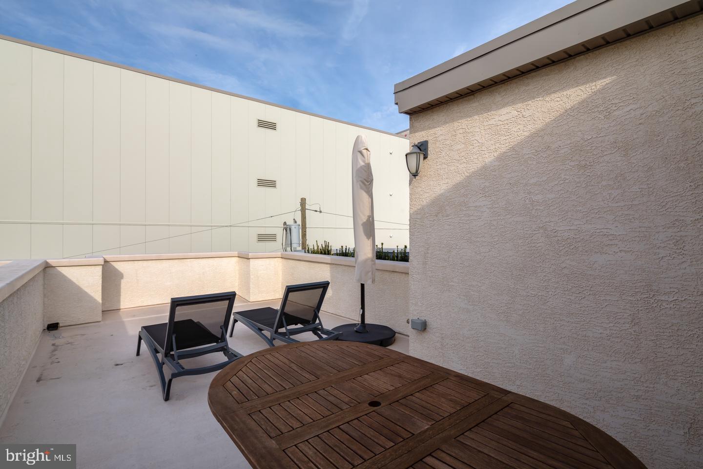 2304 Alter Street Philadelphia, PA 19146 - Photo 21 of 23