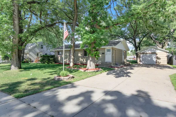 $300,000 | 12649 Monterey Avenue South, Savage, MN 55378