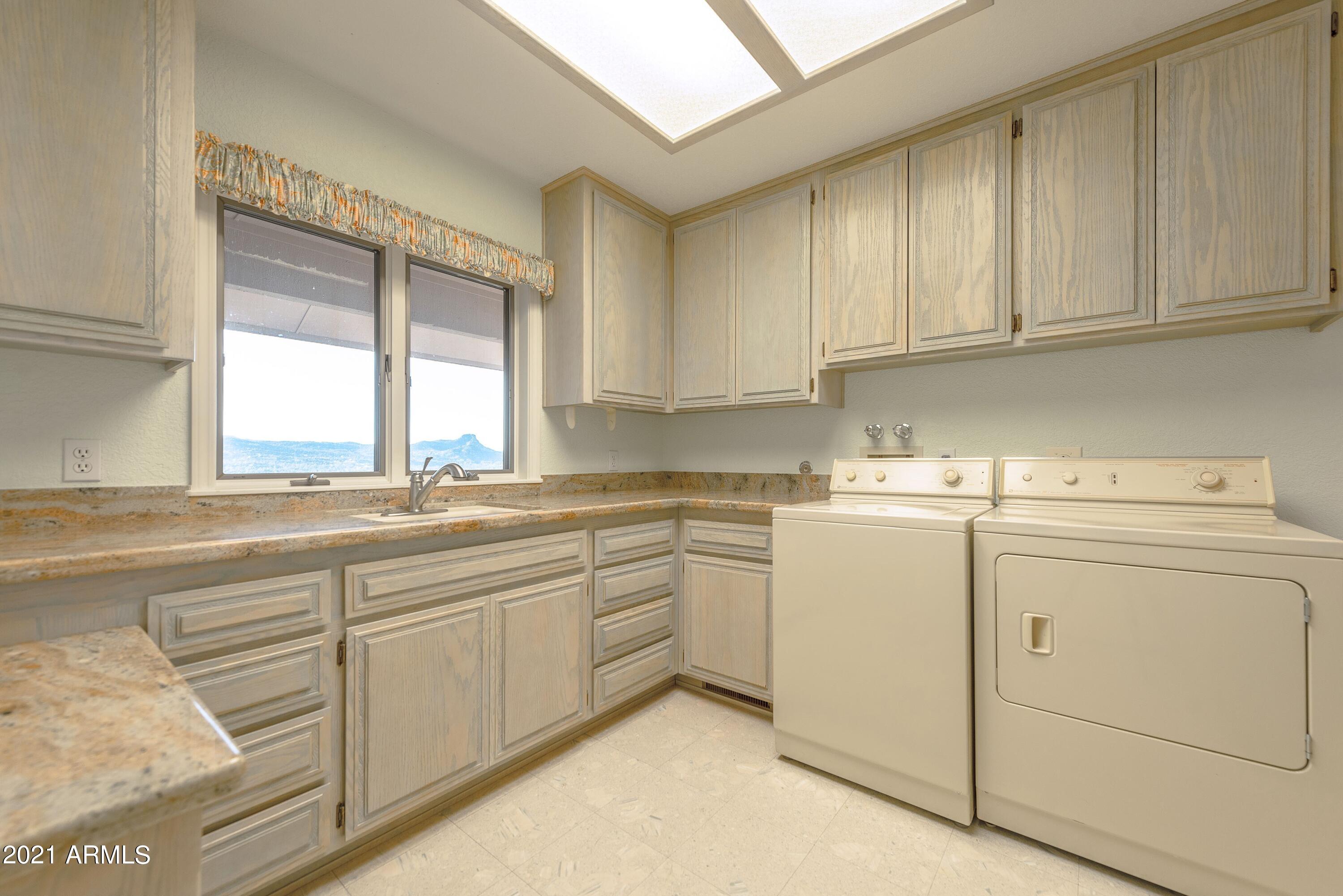 154 Valley Ranch North Prescott, AZ 86303 - Photo 24 of 53 024_Laundry