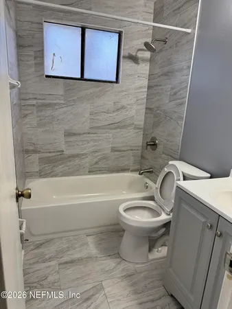 $1,000 | 5136 Westchase Court, Unit 2, Jacksonville, FL 32210