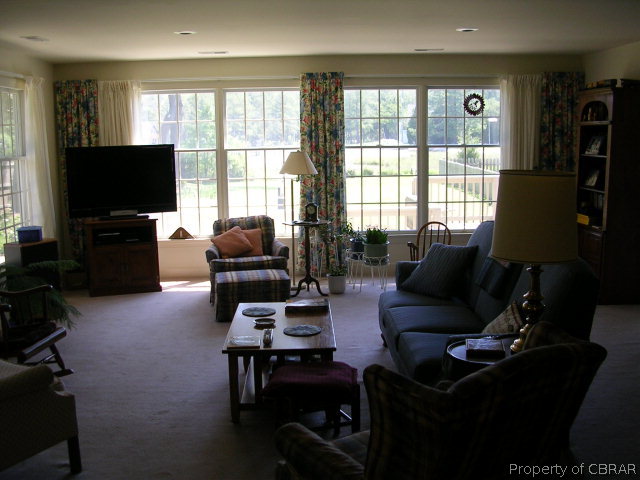 311 Haven Beach Road Moon, VA 23119 - Photo 12 of 34