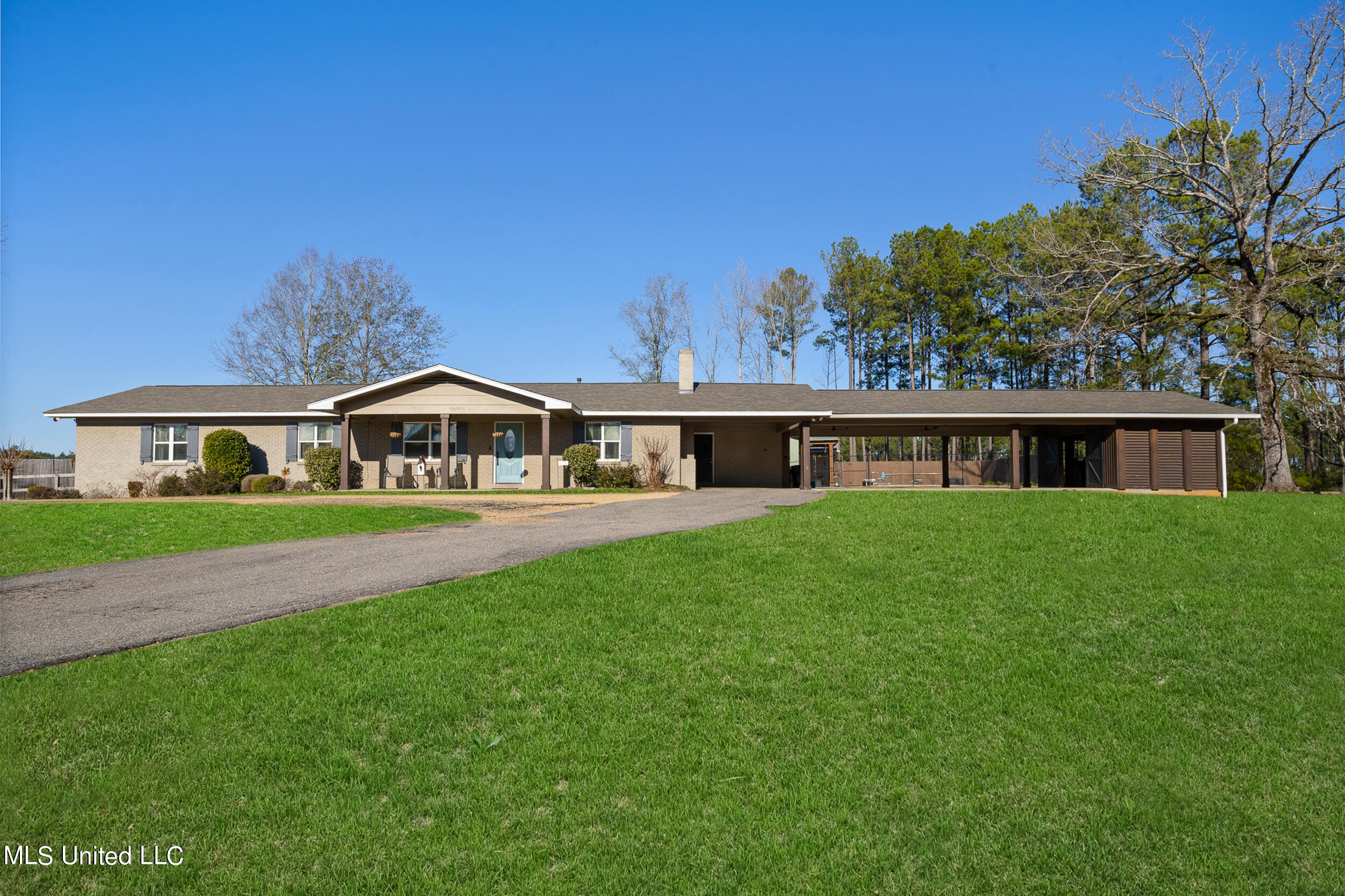 324 Epley Road Sumrall, MS 39482 - Photo 3 of 47 ghubphoto_008