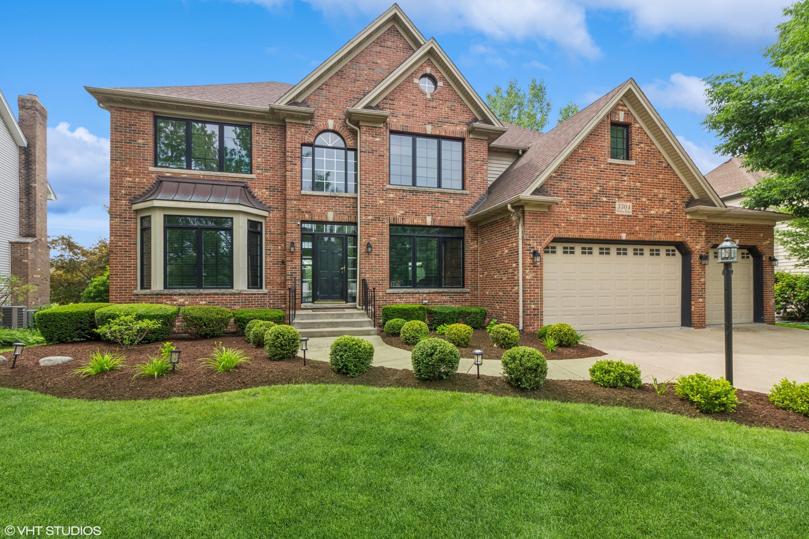 3304 Rollingridge Road Naperville, IL 60564 - Photo 1 of 30