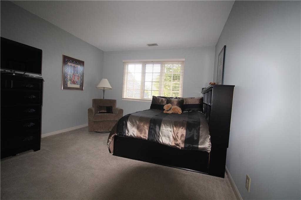 13613 Smokey Ridge Place Carmel, IN 46033 - Photo 12 of 23 Gallery Image 12