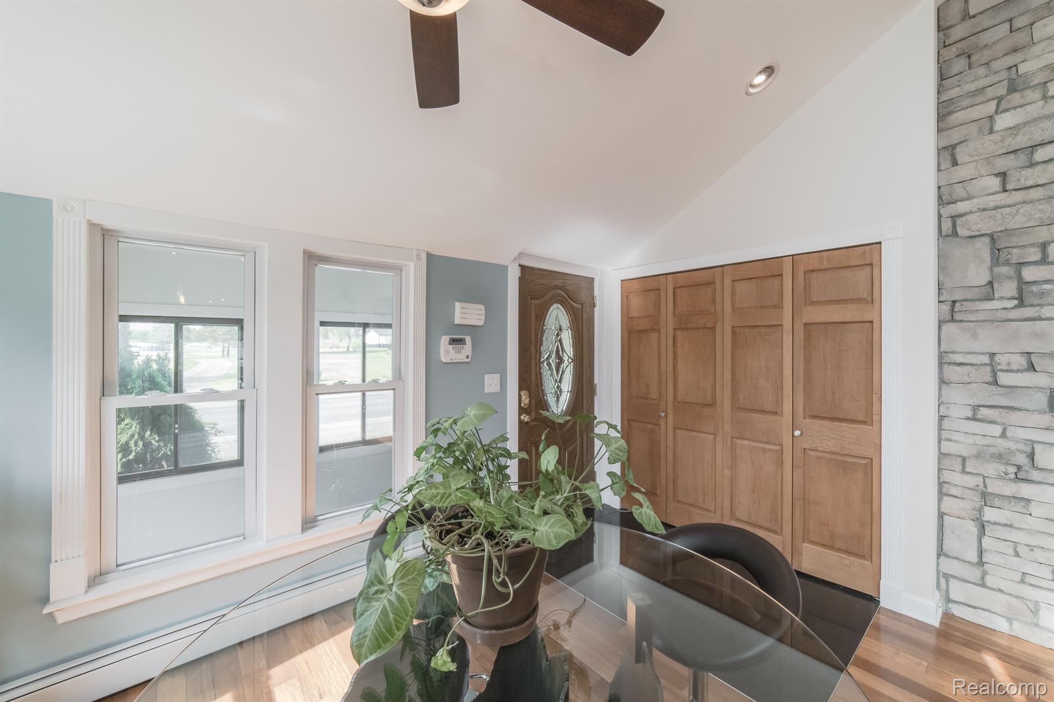 12054 Hill Road Goodrich, MI 48438 - Photo 16 of 54 12054 Hill Rd-17.jpg