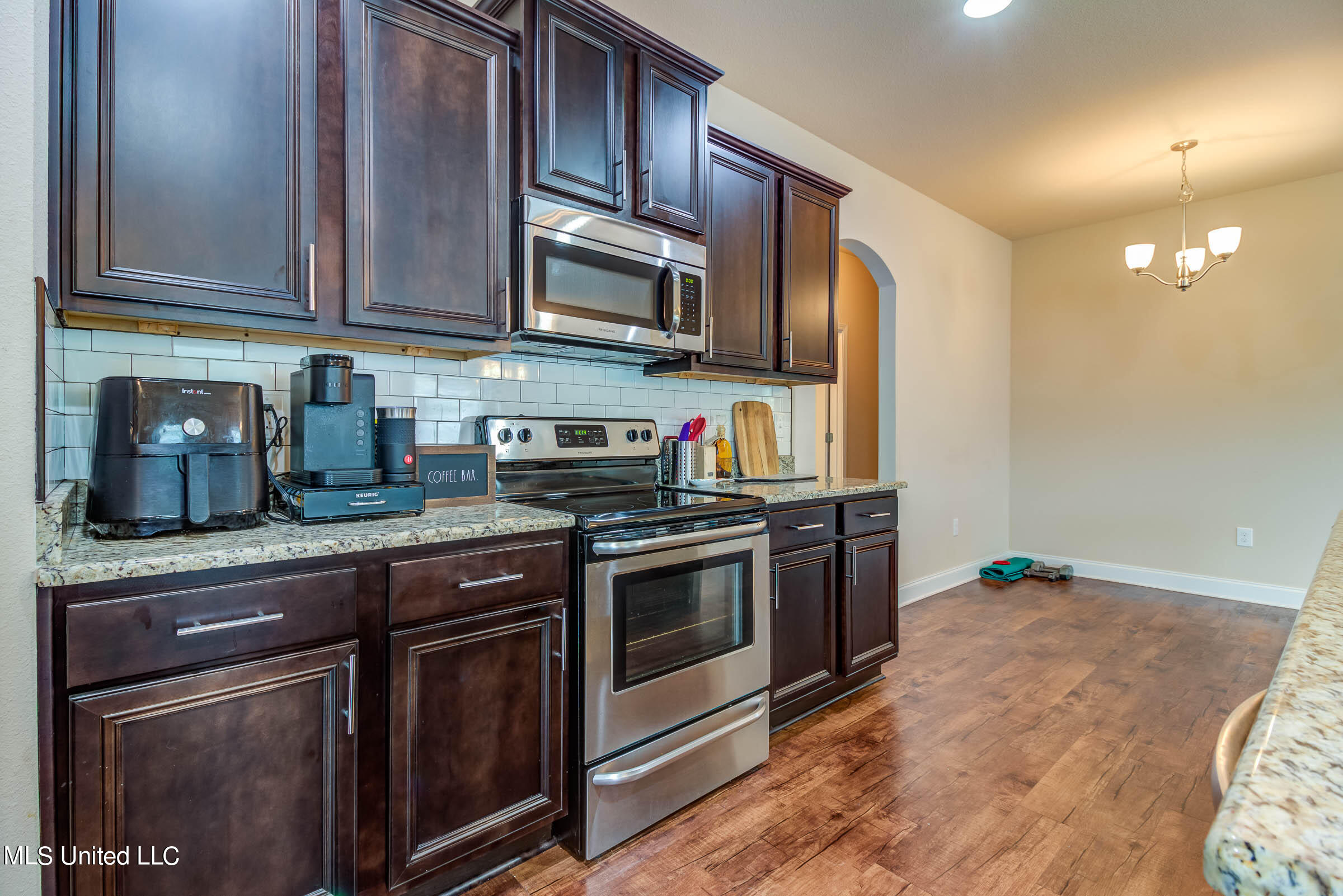 10202 Hutter Road Gulfport, MS 39503 - Photo 6 of 48 10202 Hutter Rd (12)