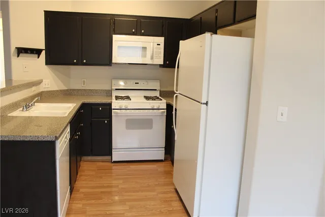 $1,299 | 1881 West Alexander Road, Unit 2103, North Las Vegas, NV 89032