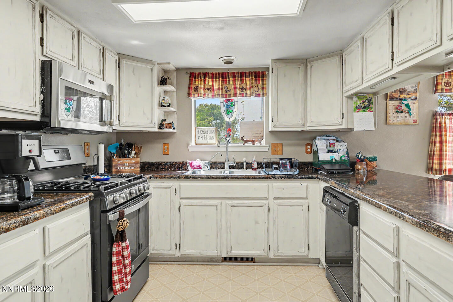 5155 Candee Lane Fallon, NV 89406 - Photo 10 of 30 10 2
